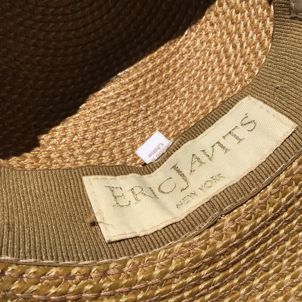 Eric Javits Wide Brimmed Hampton Patented “Squishee” Straw Sun Hat with UPF 50 - Picture 8 of 12